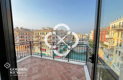 Apartment - 3 Bedrooms - 4 Bathrooms for rent in Murano - Qanat Quartier - The Pearl Island - Doha