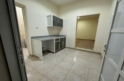 Apartment - Studio - 1 Bathroom for rent in West Bay - West Bay - Doha