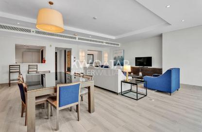 Apartment - 3 Bedrooms - 4 Bathrooms for rent in West Bay - West Bay - Doha