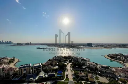 شقة - 2 غرف نوم - 3 حمامات للايجار في طريق بورتو الشرقي - بورتو أرابيا - جزيرة اللؤلؤة - الدوحة