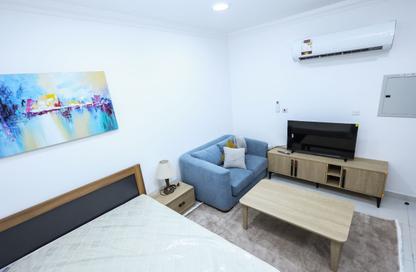 Apartment - Studio - 1 Bathroom for rent in Al Mansoura - Al Mansoura - Doha