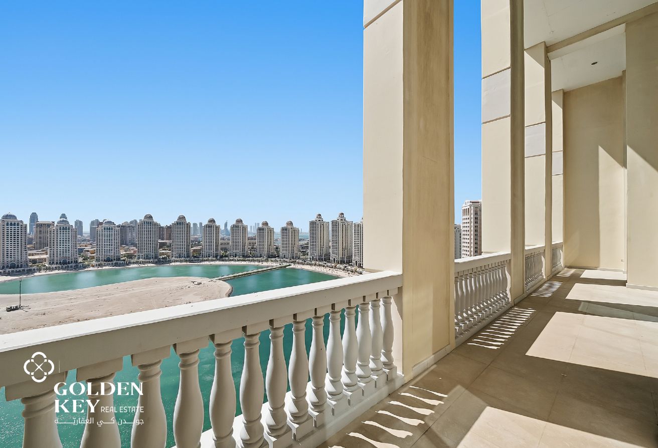 Marina View | 4BR Duplex +Terrace | Bills Included
