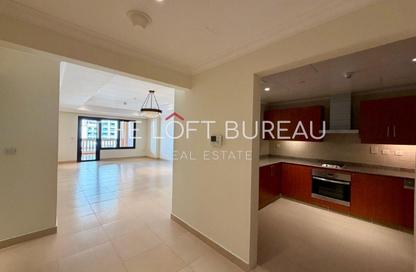 Apartment - 1 Bedroom - 2 Bathrooms for rent in West Porto Drive - Porto Arabia - The Pearl Island - Doha