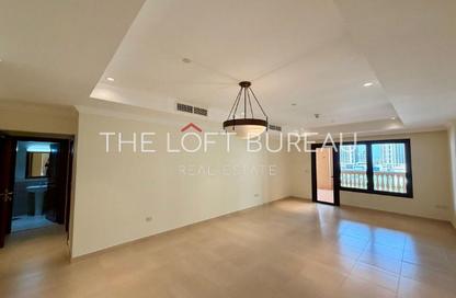 Apartment - 1 Bedroom - 2 Bathrooms for rent in West Porto Drive - Porto Arabia - The Pearl Island - Doha