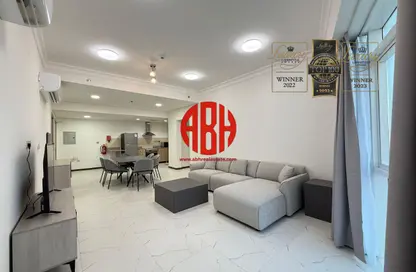 Apartment - 3 Bedrooms - 3 Bathrooms for rent in Al Sadd Road - Al Sadd - Doha Apartment - 3 Bedrooms - 3 Bathrooms for rent in Al Sadd Road - Al Sadd - Doha