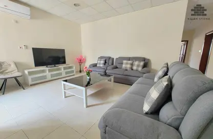Apartment - 2 Bedrooms - 2 Bathrooms for rent in Al Sadd Road - Al Sadd - Doha