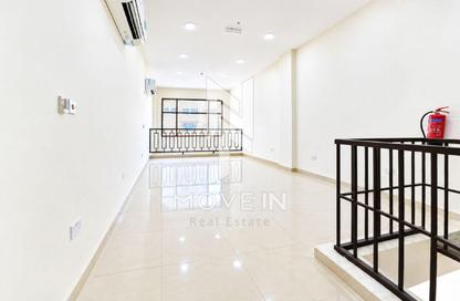 Shop - Studio - 1 for rent in Sheikha Houda Compound - Al Gharrafa - Doha