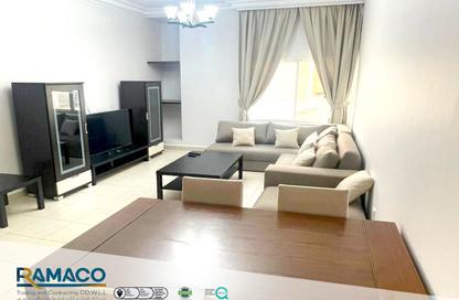 Apartment - 1 Bedroom - 1 Bathroom for rent in Umm Ghwailina Comm - Umm Ghuwalina - Umm Ghuwailina - Doha
