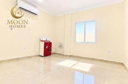 Apartment - Studio - 1 for rent in Old Airport Road - Old Airport Road - Doha Apartment - Studio - 1 for rent in Old Airport Road - Old Airport Road - Doha