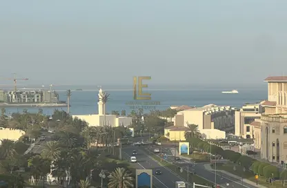 Apartment - 2 Bedrooms - 2 Bathrooms for rent in Porto Arabia - The Pearl Island - Doha