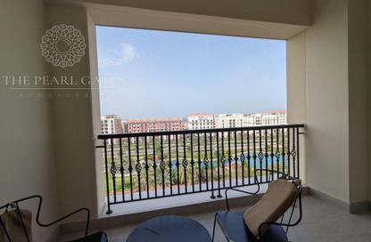 Apartment - Studio - 1 Bathroom for rent in Viva West - Viva Bahriyah - The Pearl Island - Doha