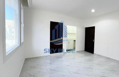 Apartment - Studio - 1 Bathroom for rent in Al Duhail - Al Duhail - Doha Apartment - Studio - 1 Bathroom for rent in Al Duhail - Al Duhail - Doha