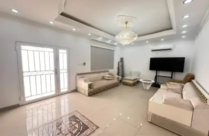 Villa - 6 Bedrooms - 5 Bathrooms for rent in Al Khor Offices Building - Al Khor