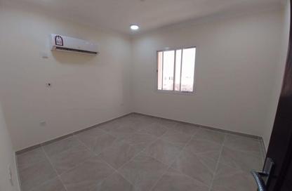 Apartment - 2 Bedrooms - 2 Bathrooms for rent in Old Airport 43 - Old Airport Road - Doha