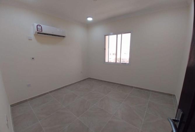 52224311 - Property Image 2