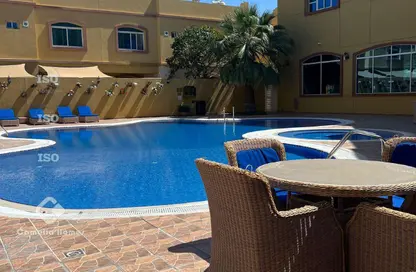 Compound - 4 Bedrooms - 5 Bathrooms for rent in Bu Hamour Street - Abu Hamour - Doha