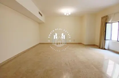 Apartment - 2 Bedrooms - 2 Bathrooms for rent in Al Mansoura - Al Mansoura - Doha