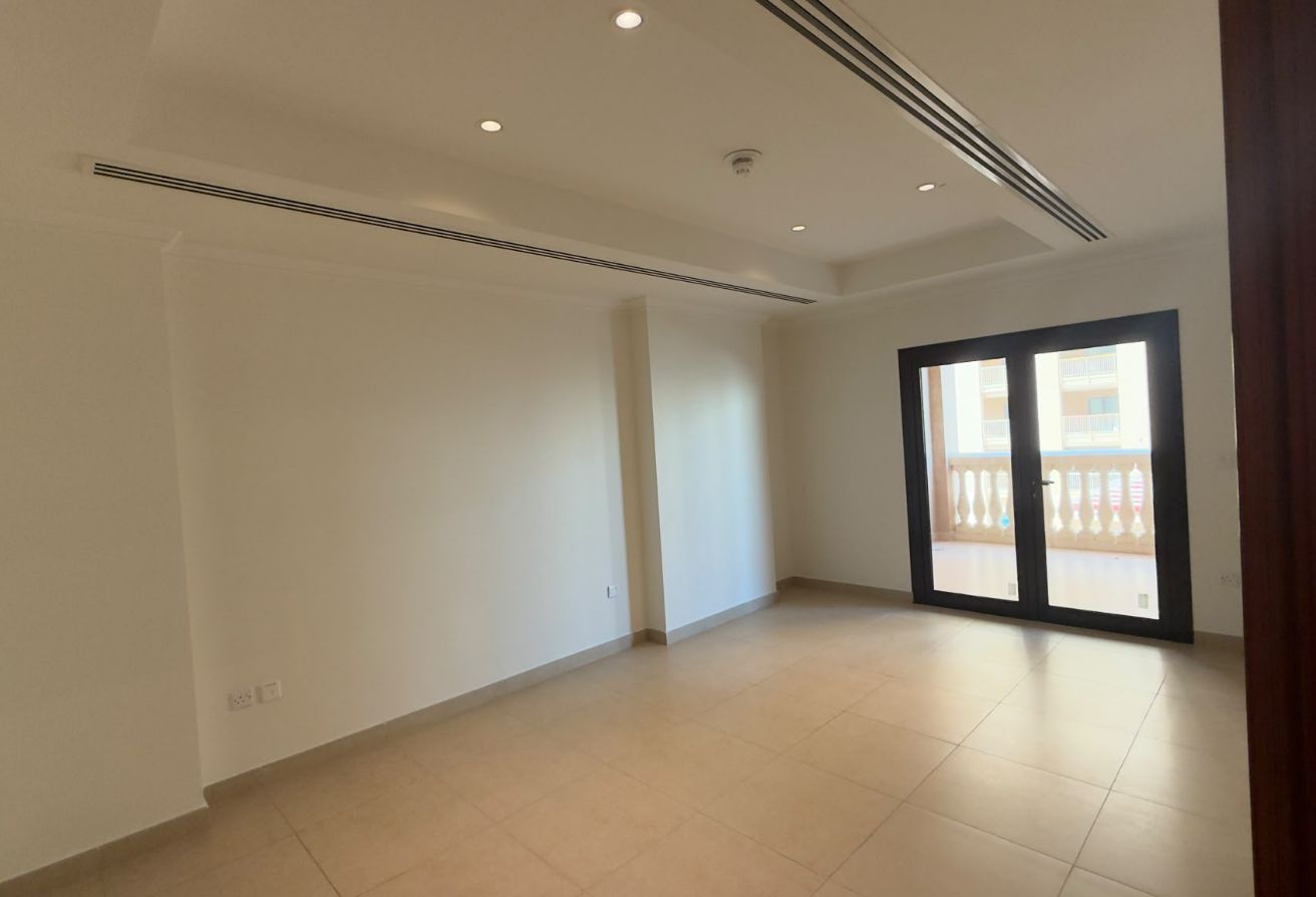 1 BHK with balcony  7 k  excl bils 1 moths free thumbnail 8