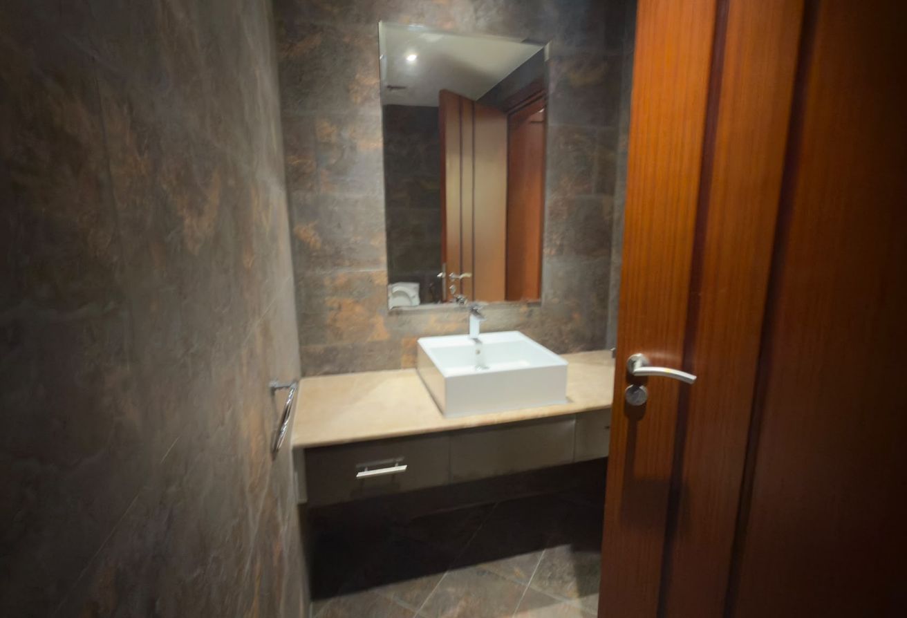 1 BHK with balcony  7 k  excl bils 1 moths free thumbnail 13