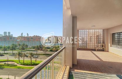 Apartment - 1 Bedroom - 2 Bathrooms for rent in East Porto Drive - Porto Arabia - The Pearl Island - Doha