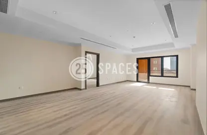 Apartment - 1 Bedroom - 2 Bathrooms for rent in East Porto Drive - Porto Arabia - The Pearl Island - Doha