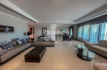 Apartment - 2 Bedrooms - 3 Bathrooms for rent in East Porto Drive - Porto Arabia - The Pearl Island - Doha Apartment - 2 Bedrooms - 3 Bathrooms for rent in East Porto Drive - Porto Arabia - The Pearl Island - Doha