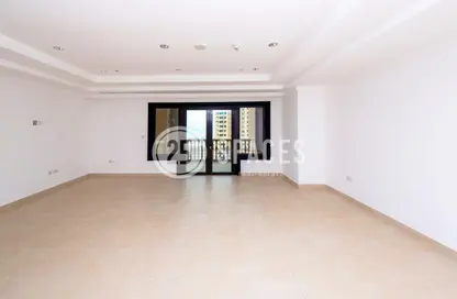 شقة - 4 غرف نوم - 5 حمامات للايجار في طريق بورتو الغربي - بورتو أرابيا - جزيرة اللؤلؤة - الدوحة