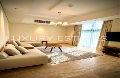 Apartment - 2 Bedrooms - 3 Bathrooms for rent in Giardino Gardens - Giardino Villas - The Pearl Island - Doha