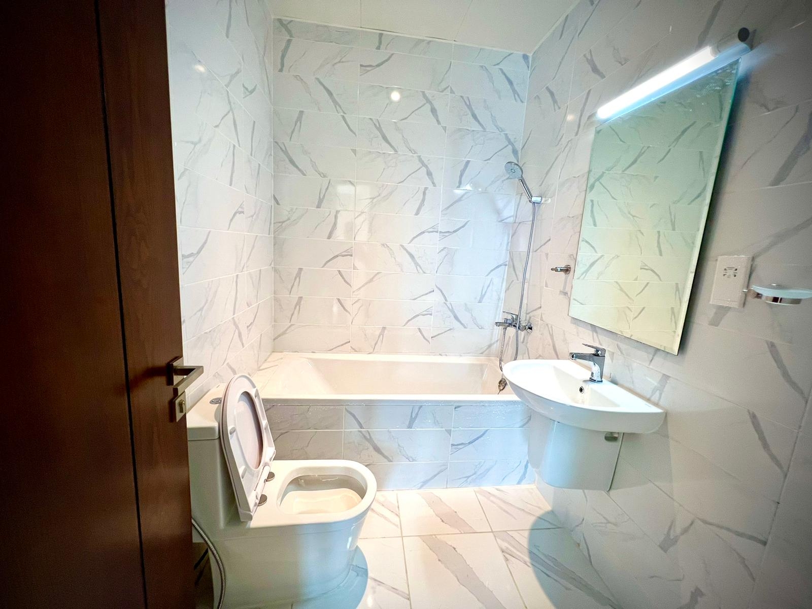 2 bhk apartment  available for rant thumbnail 9
