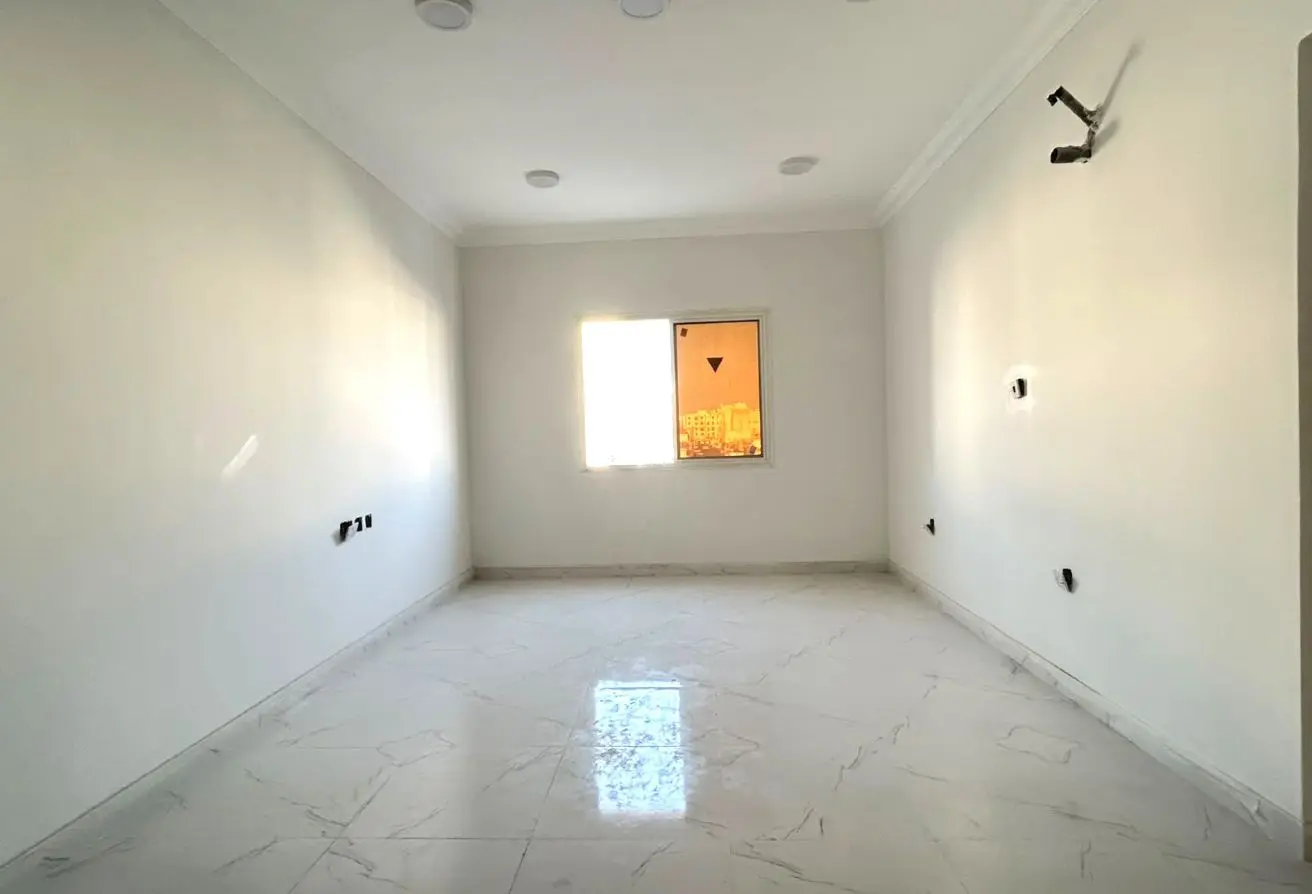 62353348 - Property Main Image