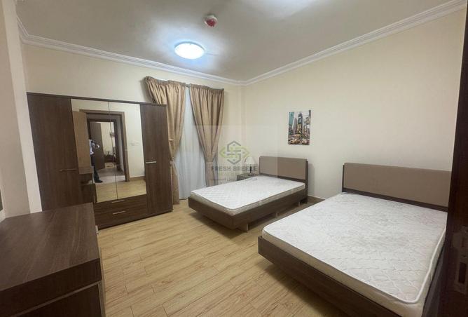 54007007 - Property Image 3