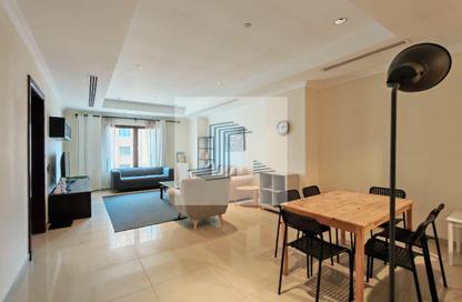 Apartment - 1 Bedroom - 2 Bathrooms for rent in Tower 14 - Porto Arabia - The Pearl Island - Doha