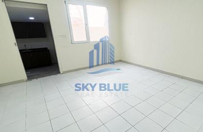 Apartment - Studio - 1 Bathroom for rent in Bu Hamour Street - Abu Hamour - Doha