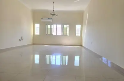 Apartment - 2 Bedrooms - 2 Bathrooms for rent in Al Muntazah - Doha