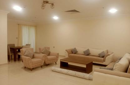 Apartment - 2 Bedrooms - 2 Bathrooms for rent in Fereej Abdul Aziz - Fereej Abdul Aziz - Doha