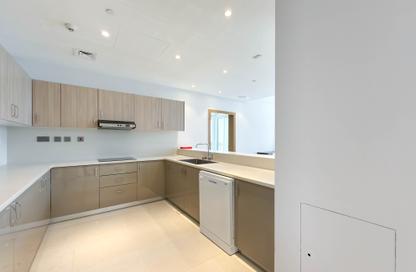 Duplex - 3 Bedrooms - 4 Bathrooms for rent in Viva East - Viva Bahriyah - The Pearl Island - Doha