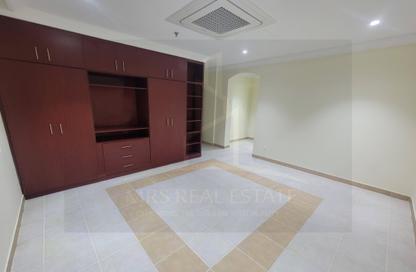 Apartment - 3 Bedrooms - 3 Bathrooms for rent in Najma Street - Najma - Doha