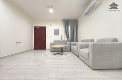 Apartment - 2 Bedrooms - 2 Bathrooms for rent in Al Sadd Road - Al Sadd - Doha