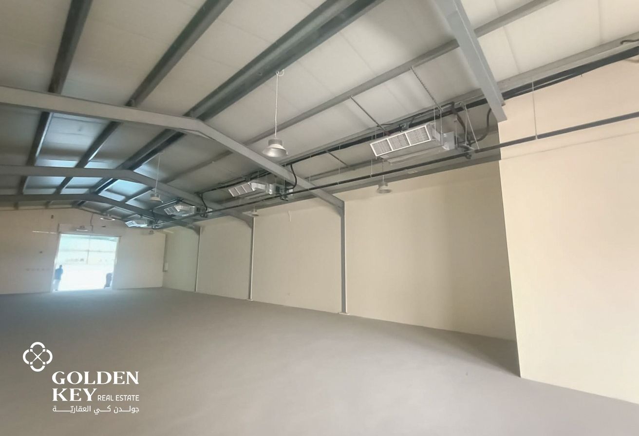 Food Store with Cooling for Sale | Industrial Area