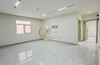 Apartment - 2 Bedrooms - 3 Bathrooms for rent in Al Khazin Street - Madinat Khalifa South - Madinat Khalifa - Doha