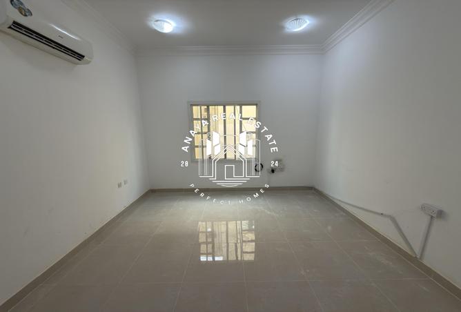 1012895 - Property Image 3