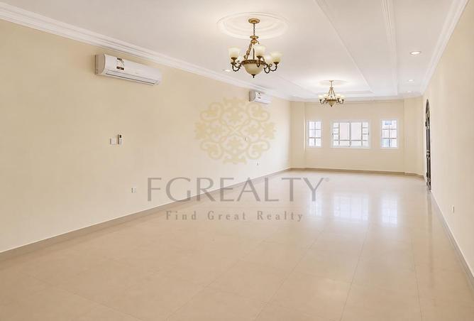 58414824 - Property Image 3