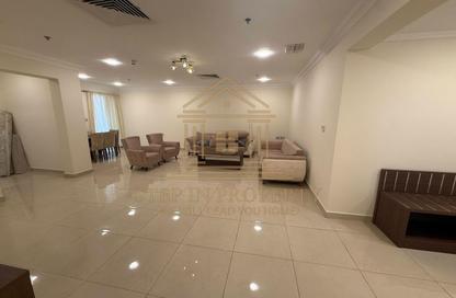 Apartment - 2 Bedrooms - 2 Bathrooms for rent in B-Ring Road - B-Ring Road - Doha