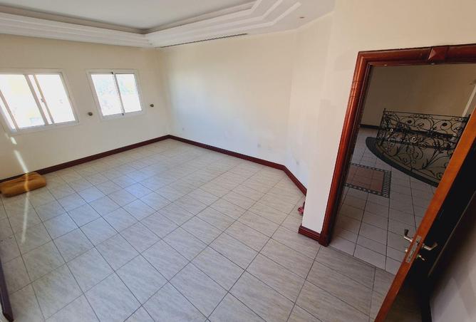 51621958 - Property Image 3