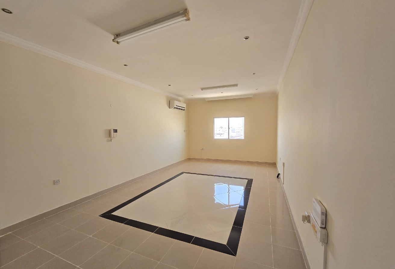 Spacious 3BHK Apartment for Rent in Old Airport