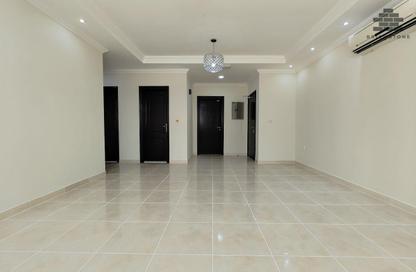 Apartment - 2 Bedrooms - 2 Bathrooms for rent in Al Jazeera Street - Fereej Bin Mahmoud North - Fereej Bin Mahmoud - Doha