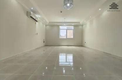 Apartment - 2 Bedrooms - 2 Bathrooms for rent in Al Jazeera Street - Fereej Bin Mahmoud North - Fereej Bin Mahmoud - Doha