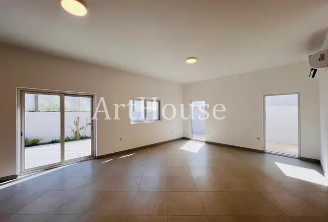 63132002 - Property Image 3