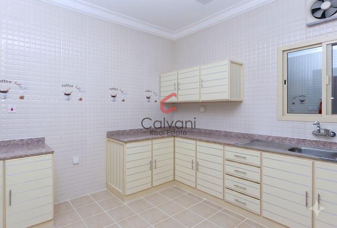 58466332 - Property Image 3