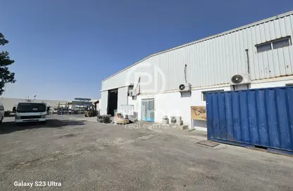 مخزن - استوديو - 8 حمامات للايجار في سوق مسيعيد - مسيعيد